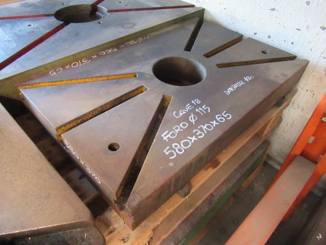 PIANO PER PRESSA TABLE FOR PRESS